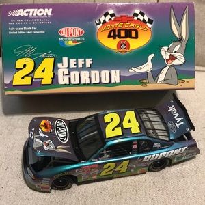 1:24scale Gordon Limited Edition LooneyTunes Car. Price is firm! Paid over $100